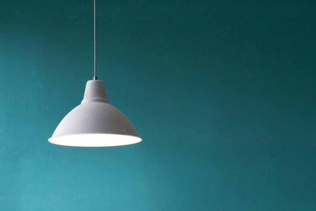 Gouden hanglamp